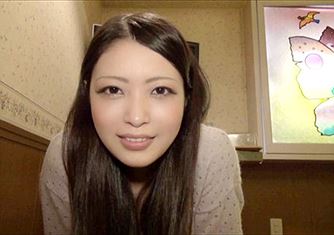 保育士の美人で色白な素人の個人撮影ハメ撮り投稿モノ 愛菜22歳